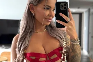Let me make your dreams come true WHATSAPP 334-4 01-6304