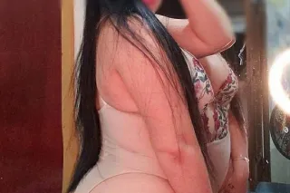 💃🔥Available 24/7 🥰😋Passionate, daring, and always ready to please you 💋💦Sweet on the outside... naughty on the inside 👅✨ photo 2