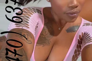 BIG BOOTY FRE@K photo 2