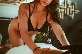 seattle's best kept secret.... Duo's available!!! photo 3