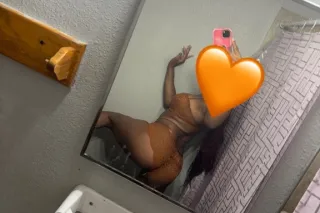 Lil Jello/brownskin/slim/20 years photo 4