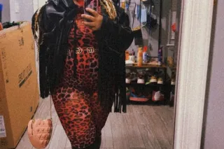 Thick women looking for fun photo 3