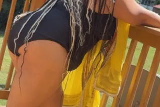 Suck On My Clit Until I Squirt🥴💦 photo 6