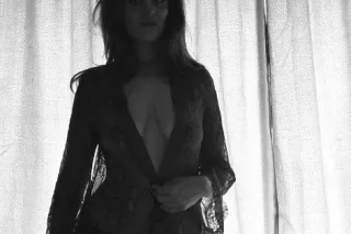MILF next dooris waiting...... photo 2