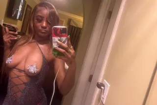 seXy and slim near U 💋💋