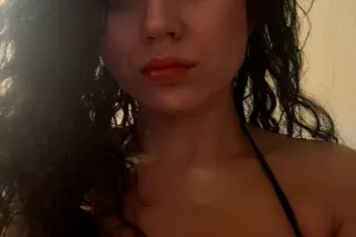 🍭💗😻European SEX Kitten😻 💗🍭 Sweet & Sexy🍭💗💦 Cum get a taste of this waterfall 💦💗 Tastes like CANDY🍭 photo 7