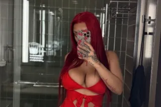 Pretty face Natural body 100% REAL
