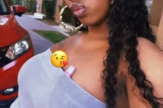 THICK AND SEXY💦🍦 🚗🏠 photo 2
