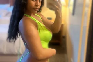Sexy Spicy Sweet Playmate photo 6