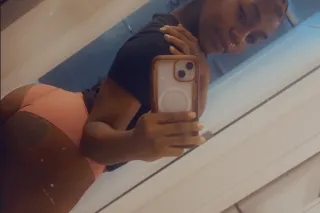 Tsunami the biggest....see me squirt OUTCALLS ONLY AVAILABLE