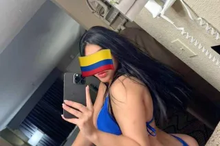 😈I'm LATINA Angela ready right now to give you a great service. Come see me. I'm available 24 hours a day