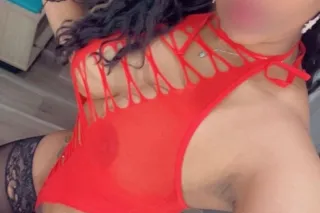 camila sexy Latina photo 2