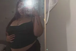 Hey daddy come spend your time & relieve your stress right💦 Fun , young , discreet , available 24/7✨