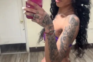 Ms.Minnie💕AVAILABLE NOW