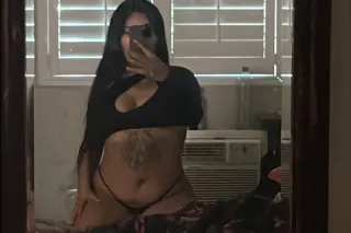 latian slim thick incall and car dates only photo 2