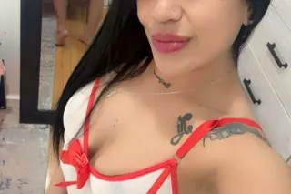 Sweet and Tasty Pussy for your life! photo 2