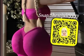 top tier puerto rican BIGGEST booty in town rare find in SA photo 5