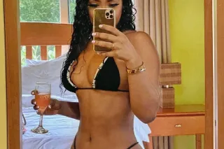 BUSTY LATINA READY FOR FUN❤ photo 3