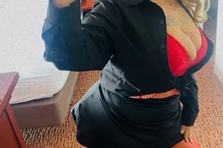 🤪🥴 Ms.SQUIRT N CREAM🤩MARI with the pretty FAT KITTY😘 photo 9