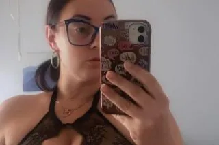 Thick Italian Mariee photo 9