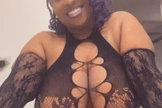 🛑Last Weekend in Queen City 🛑🏆Certified 🧠 Dr Mz. Melody Bustie Cutie on Duty photo 3