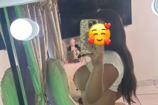 I'm a hot Latina Available for you😘😘😘
