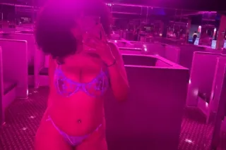HEYY GOOD EVENING YALL 😇😜 INCALL AVAILABLE 👑 Sweet 👅 Addictive like CANDY 🍭🍬 🍑💦✨✨💰𝚁𝙴𝙰𝙳𝚈 𝚃𝙾 𝙼𝙴𝙴𝚃🆙💰𝐀𝐕𝐀𝐈𝐋𝐀𝐁𝐋𝐄💰NOW 🫦✨🦋🍑💦💕