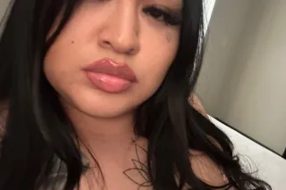 latina BBW photo 5