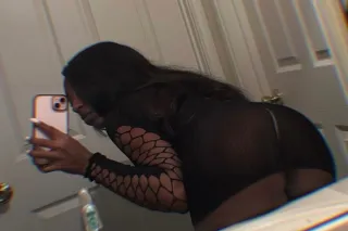 March Madness SPECIAL FETISH FRIENDLY photo 2