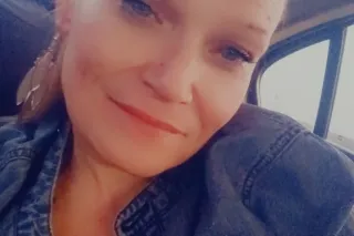 😉 Too Young to Be Boring, Too Fun to Stay Home 💋 Dick Whisperer 😋