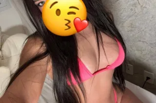 latina bien caliente 😈 photo 2
