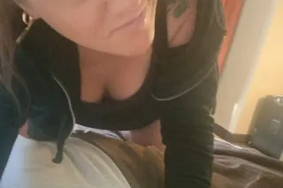 🥶 cold.... so let's warm each other up!! availability,all day!!!