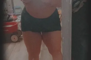 Thick & Juicy Fun Sized Cutie photo 4