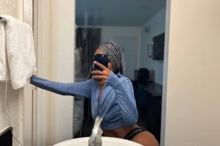 4'8 Slim Petite Beauty 💦🍑QV OUTCALL SPECIALS 💋 photo 3