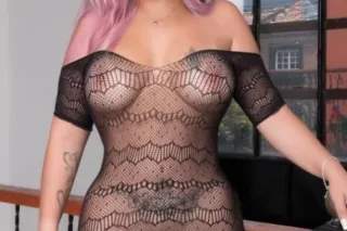 sexy latina photo 3