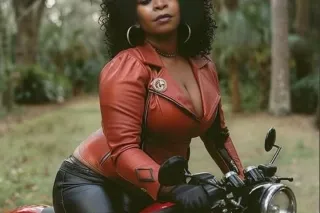💕😘💯Gentlemen... 👀I promise this "BROWN SHUGA" wil not melt in your mouth😘😛💯 photo 2