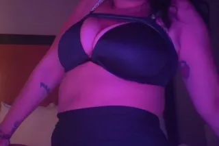 Upscale Stacy 🏆 photo 3