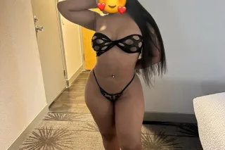 available love 24/7 photo 2