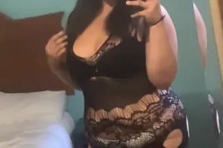 Cum see me & have some fun😘 photo 2