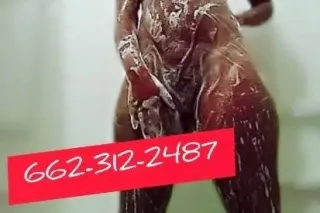 Chocolate 🍫 Pillow Princess 👸🏾 Best Head 👅 n Pussy 🐱 Combo photo 3