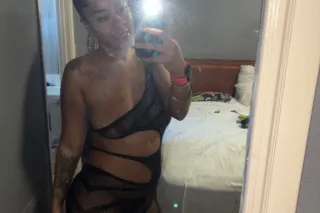 im Horny & available $60 Cardates photo 6