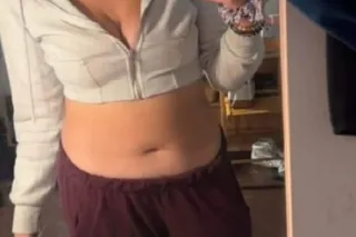 Very sweet and petite🌹 let's fuck photo 2