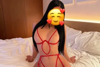 Hermosa latina nueva en la ciudad amor quiero pasarla bien estoy caliente photo 3
