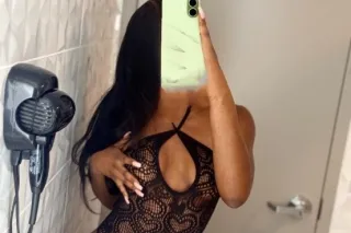 WARNING : HEAVY SQUIRTER 💦 HEAD SPECIALIST 👅 CUM BUST THAT NUT DADDY 💫 photo 2