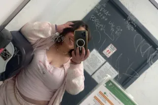 outcalls - car dates only- deposit required outcall photo 2