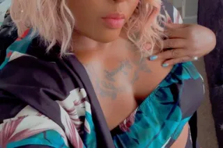 RuN a TraiN oN Me daDdY 🍓 AnY DaY AnY TiMe 🍓 wiTh LOve CanDicE🍓 SweeT KiSSes🍓 oR maYbe juSt mE, YuU, anD a GlaSs oF WiNe🍓juSt to rELaX aN UnWinD✨ photo 2