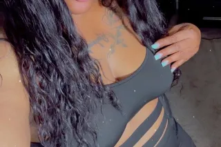 RuN a TraiN oN Me daDdY 🍓 AnY DaY AnY TiMe 🍓 wiTh LOve CanDicE🍓 SweeT KiSSes🍓 oR maYbe juSt mE, YuU, anD a GlaSs oF WiNe🍓juSt to rELaX aN UnWinD✨ photo 5