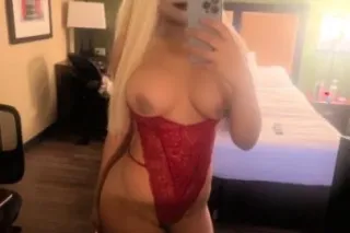 i'm horny for a guy with a hairy dick and very hairy balls to fuck me photo 3
