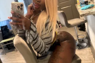 🇬🇳🇭🇹HORNY SLUT READY TO GET MY THROAT FUCKED 💦💦 photo 2