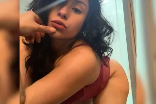 🤑 4'8 slim thick latina 🤑SPECIALS photo 3